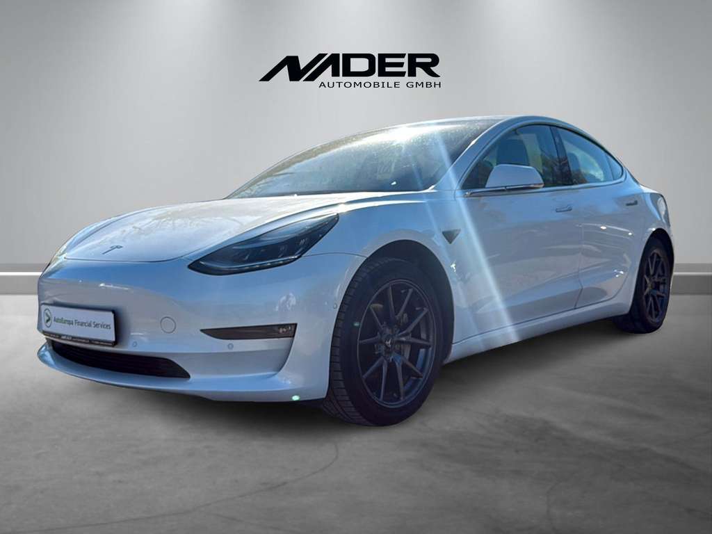 Tesla Model 3 | Kam | Navi | LED | ACC