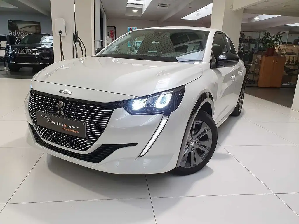 Peugeot e-208 50 kWh Active Pack 136PK met CAM+PARKSENS