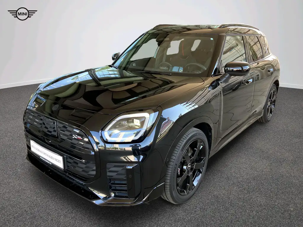 MINI Countryman SE All4 John Cooper Works Trim