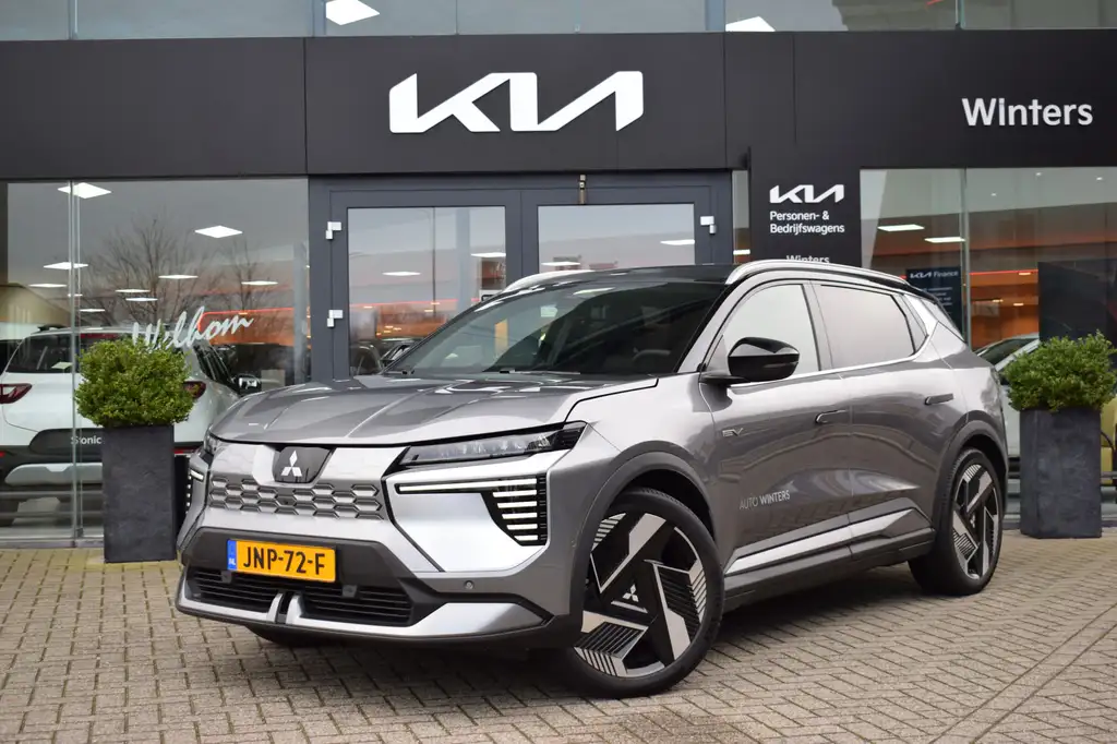 Mitsubishi Eclipse Cross Instyle 87 kWh | Stoelverwarming | 360° Camera | M