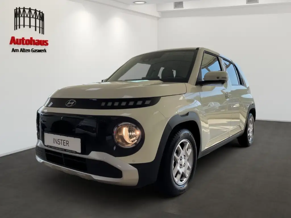 Hyundai Inster TREND GROSSER AKKU+WÄRMEPUMPE+RÜCKFAHRKAM+SITZHEIZ