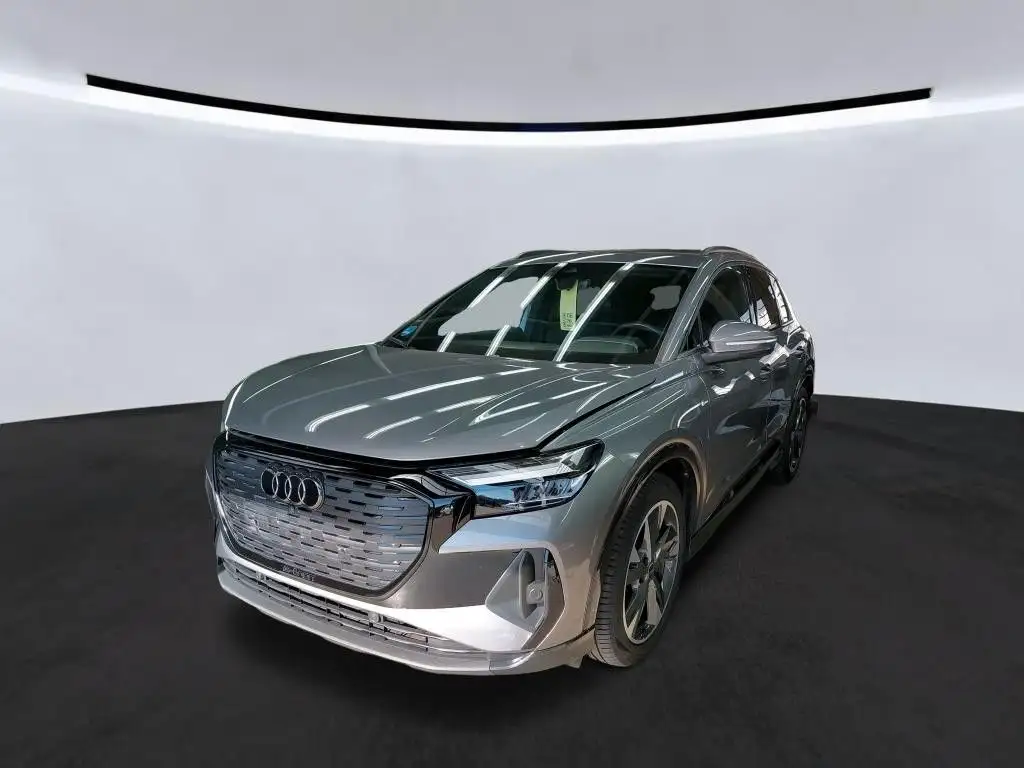 Audi Q4 e-tron 45 Aut. Navi SHZ LED ACC PDC Alu20