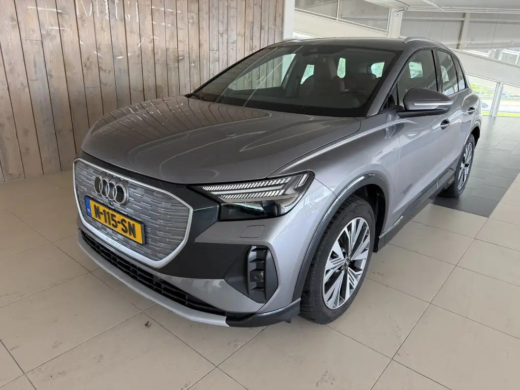 Audi Q4 e-tron 40 Launch edition Advanced Plus 77 kWh SOH 95,39