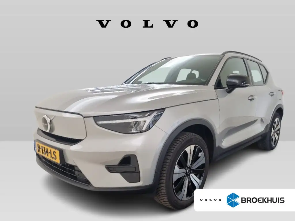 Volvo XC40 Recharge Core 70 kWh | 19" All Seasons | Trekhaak