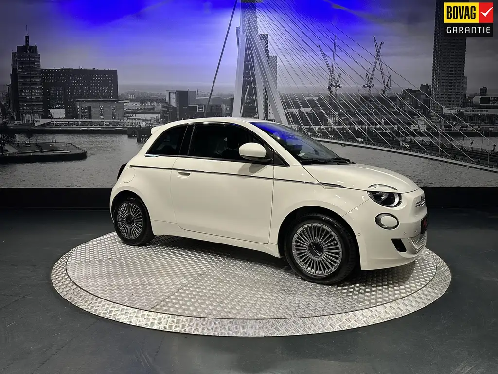 Fiat 500e Icon 42 kWh *Carplay*Camera*