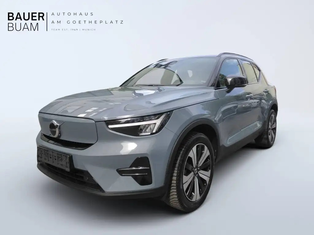Volvo XC40 Plus Recharge Pure Electric 2WD