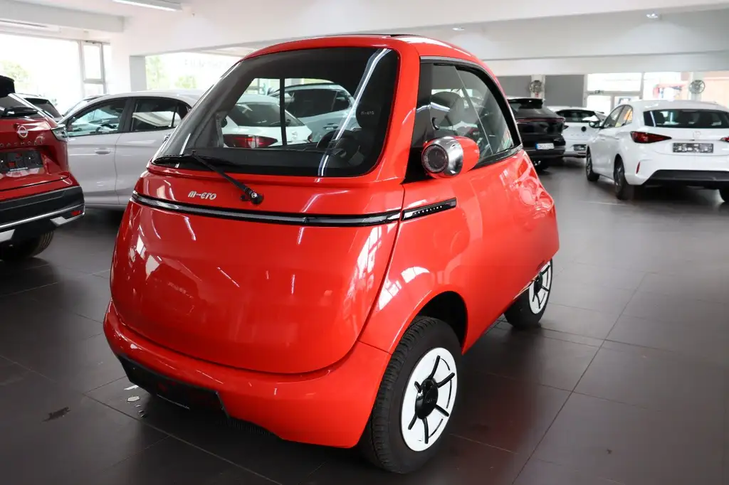 Sonstige Sonstige *Faltdach *90km/h 10,5 kWh *177km Reichw