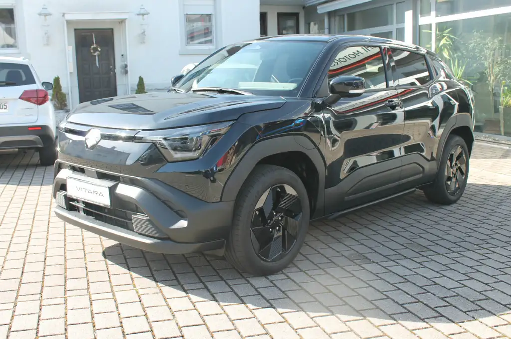 Suzuki eVitara Comfort 61 KWH