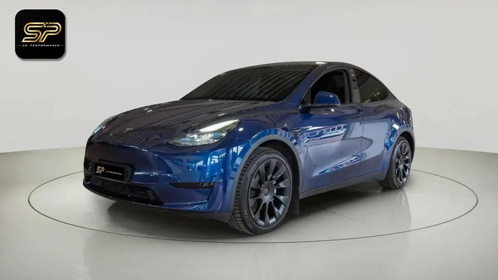 Tesla Model Y Standard