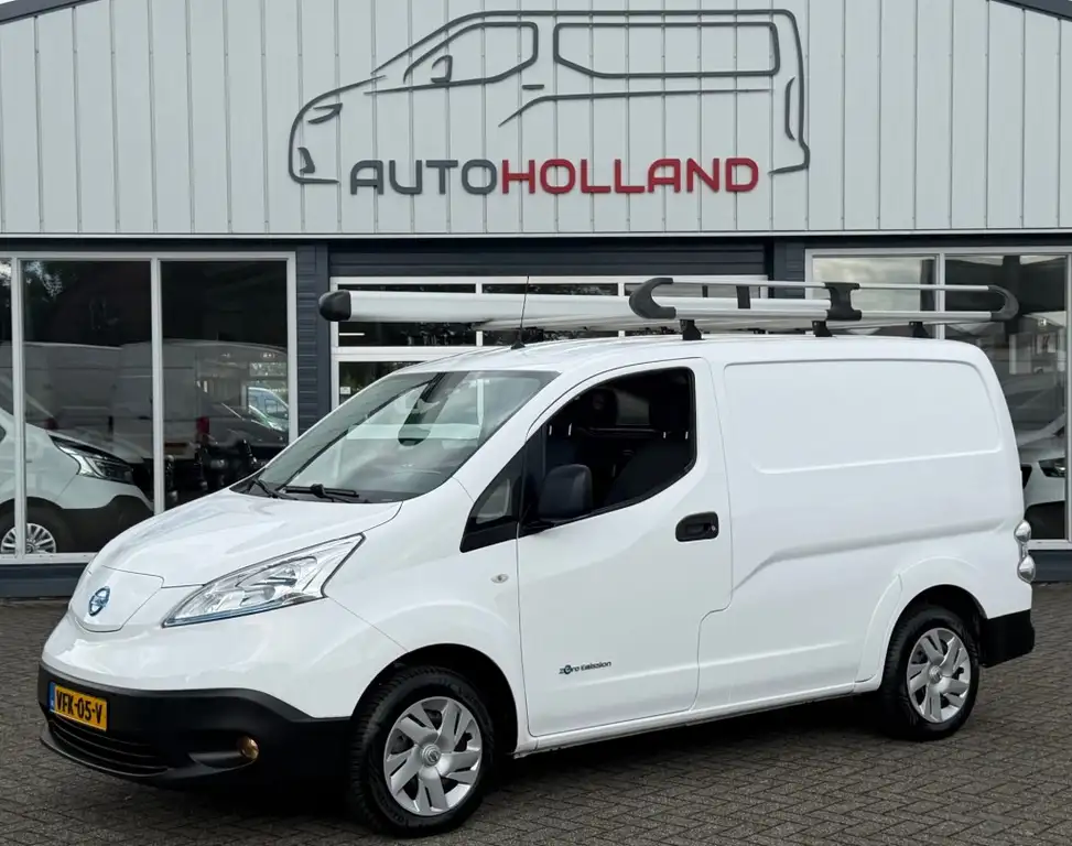 Nissan E-NV200 ZERO EMISSIE 40KWH 80KW 120PK AIRCO/ NAVIGATIE/ CR