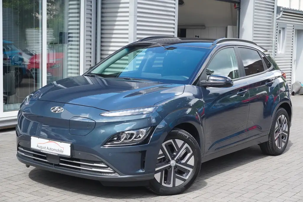 Hyundai KONA KONA Trend 3Phasen WPump Navi AssPak Lenk+SH HUD