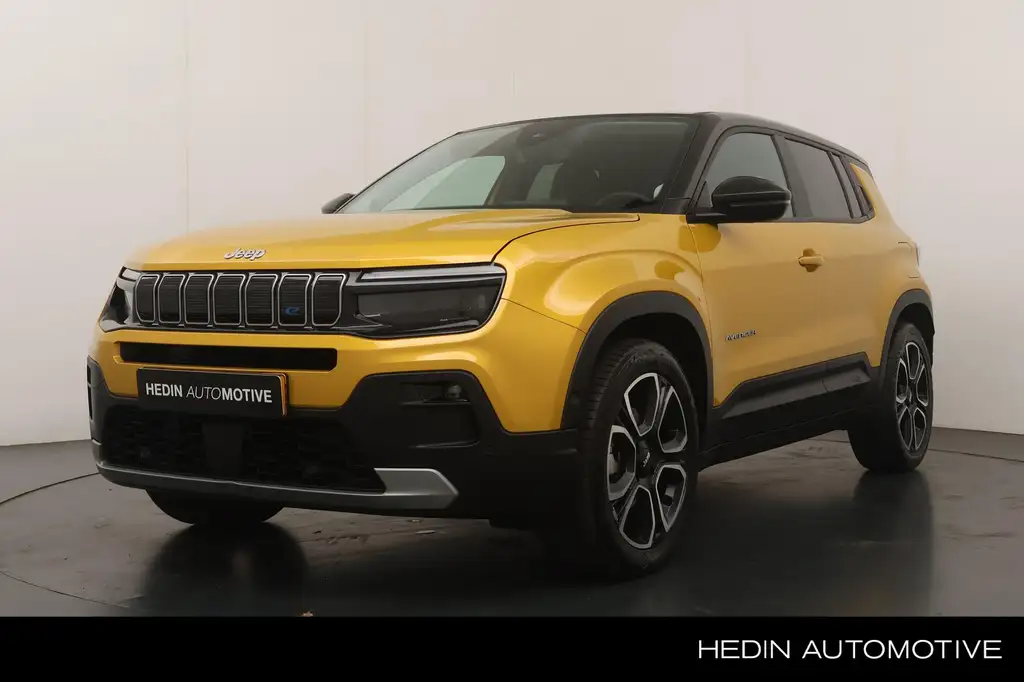 Jeep Avenger Summit 54 kWh | SOH 95% | Navigatie via APP | Came
