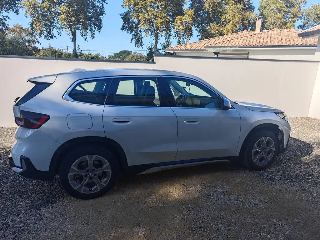 BMW iX1 Drive xline
