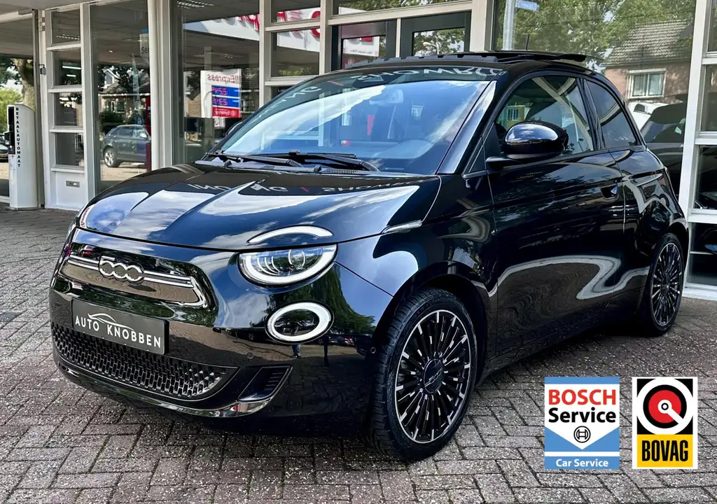 Fiat 500e Icon 42 kWh Led, Pano, Carplay, Camera, LM..