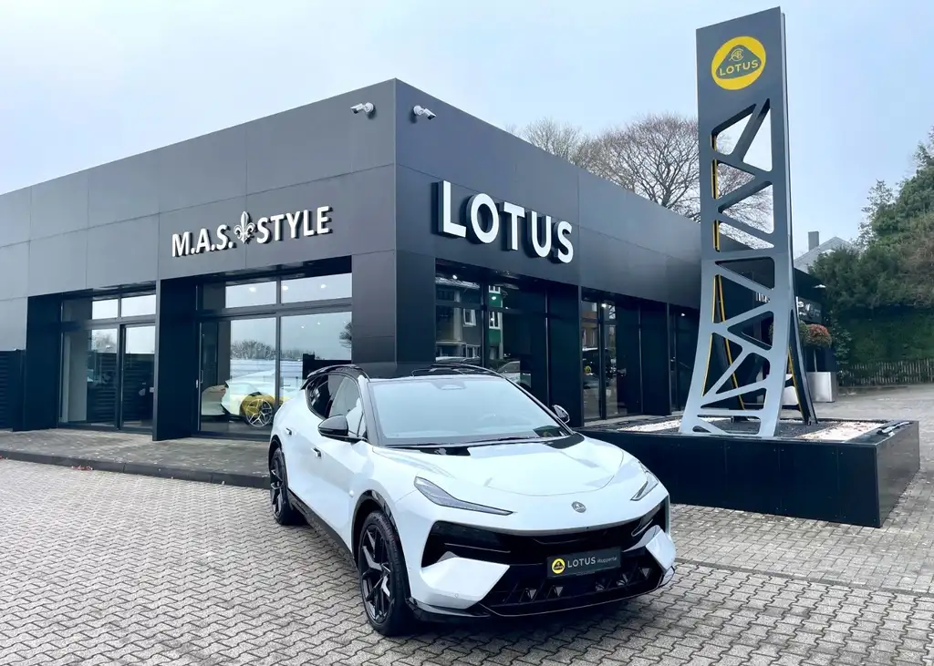 Lotus Eletre 600 GT SE