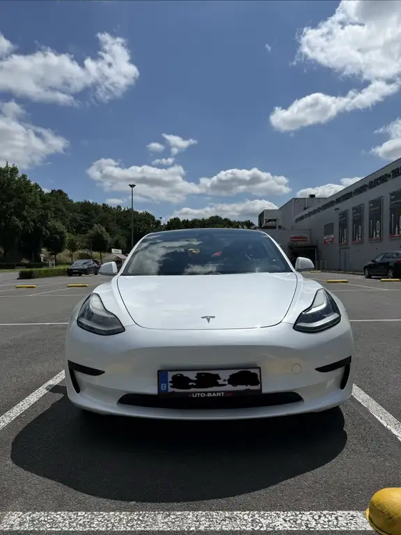 Tesla Model 3 Standard Range Plus