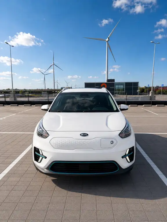 Kia e-Niro Kia E-Niro Edition 64 kWh SOH 95 % FASE 3 € 20.950
