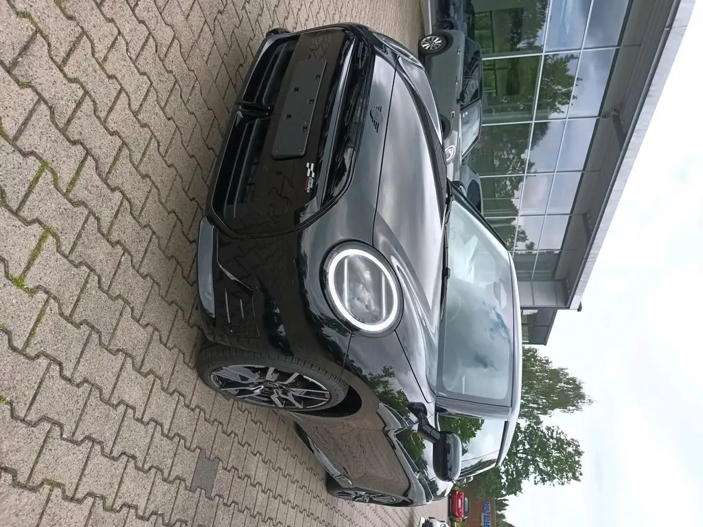 MINI Cooper John Cooper Works Trim