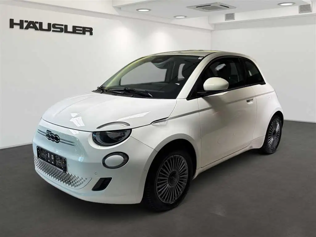 Fiat 500e PDC Rückfahrkamera Sitzheizung Klimaautomatik