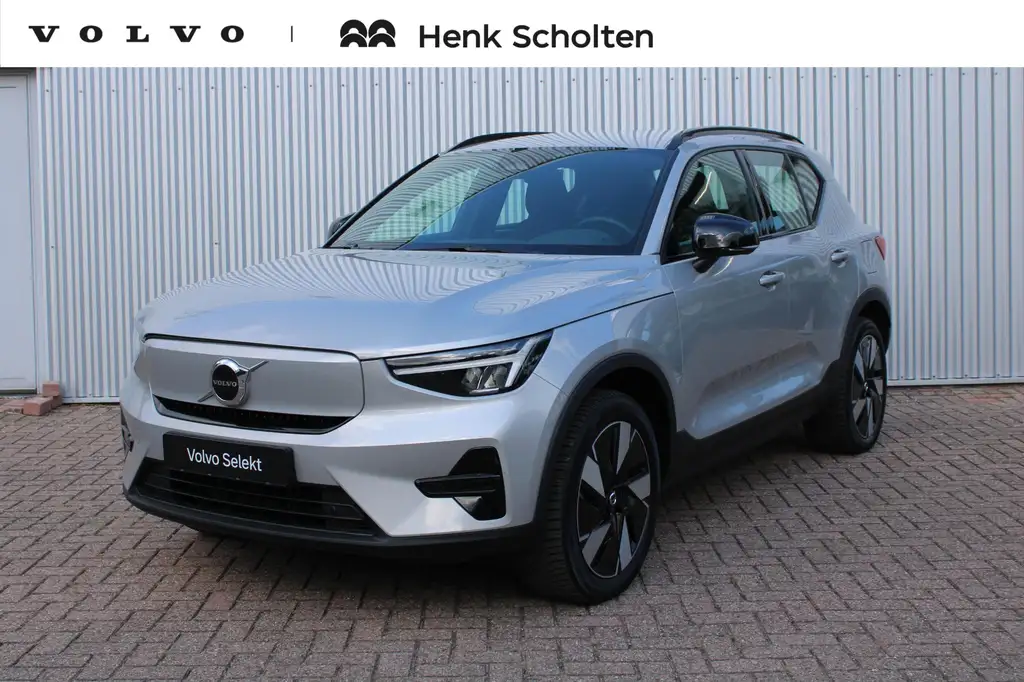 Volvo EX40 Single Motor Extended Range Plus 82 kWh | Trekhaak