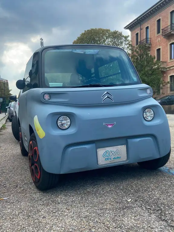 Citroen Ami Orange