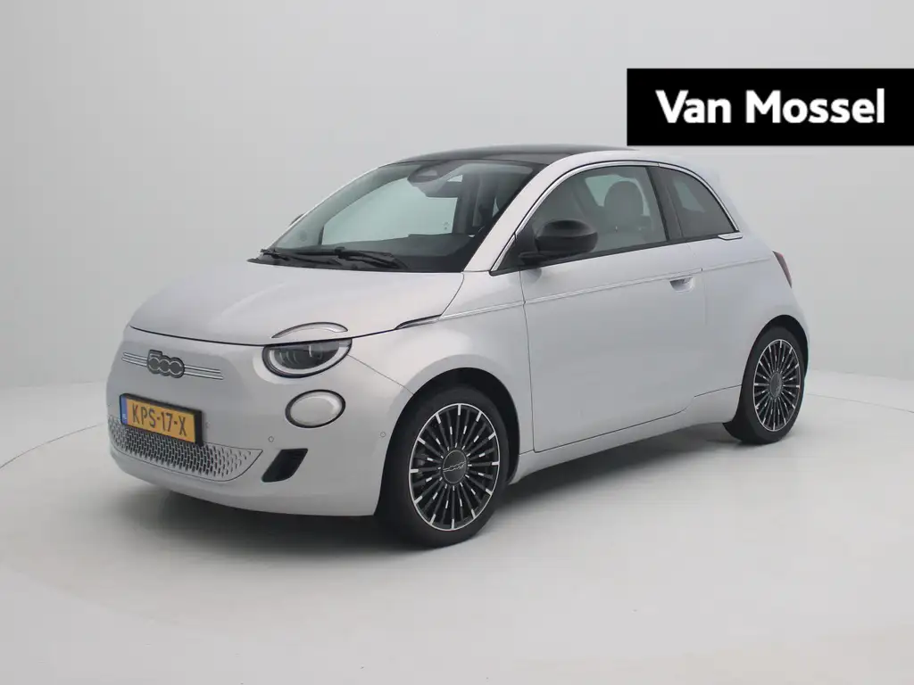 Fiat 500e La Prima 42 kWh | Leder | Camera | 17" Velgen | JB