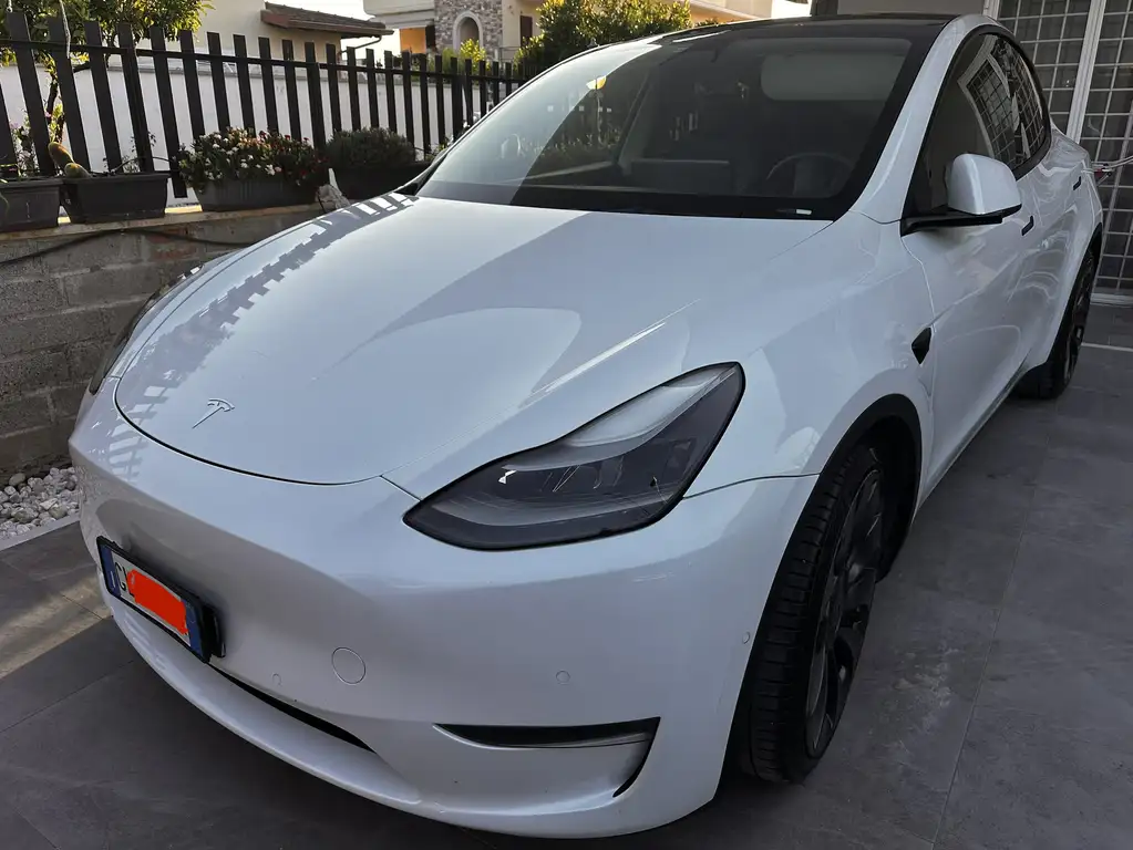 Tesla Model Y Model Y 2021Performance Dual Motor awd