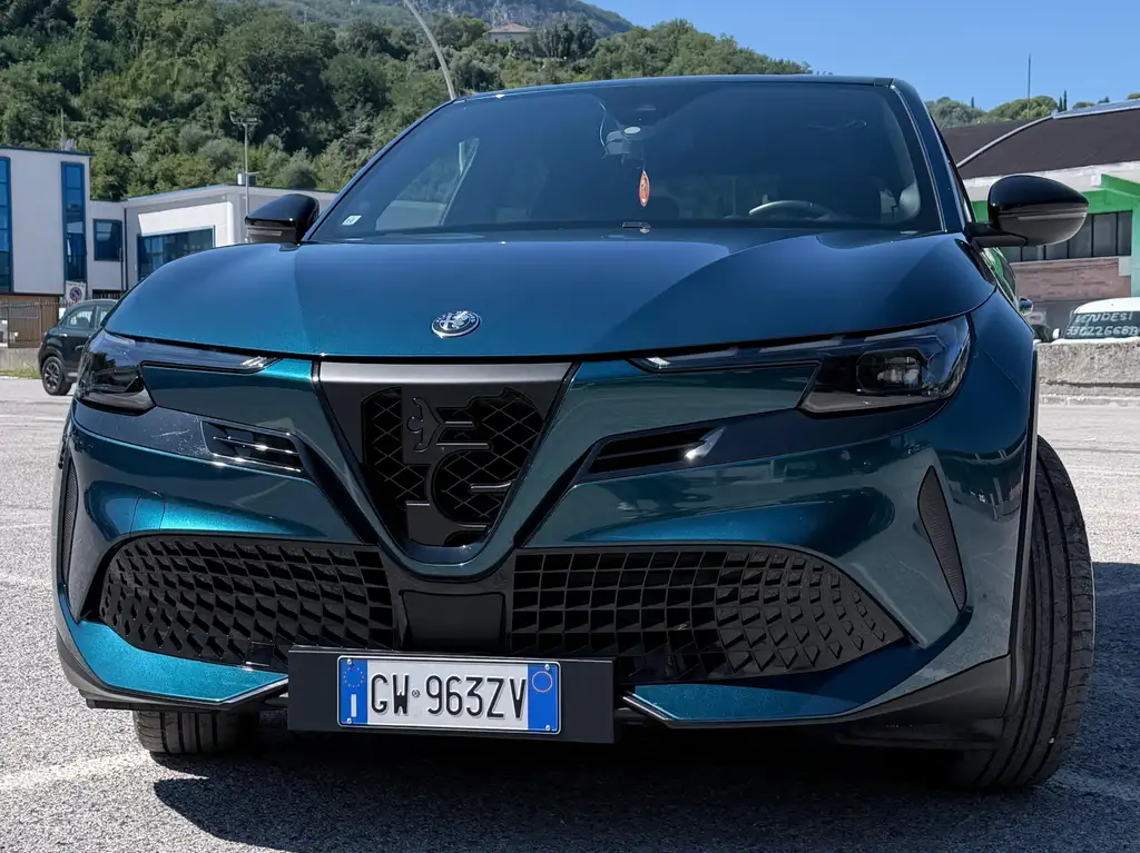 Alfa Romeo Junior Junior elettrica Speciale 156cv