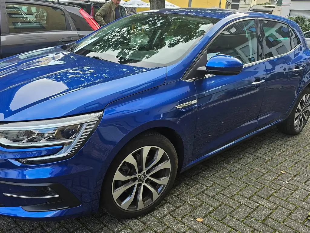 Renault Megane E-Tech Megane EV40 130hp boost charge Equilibre