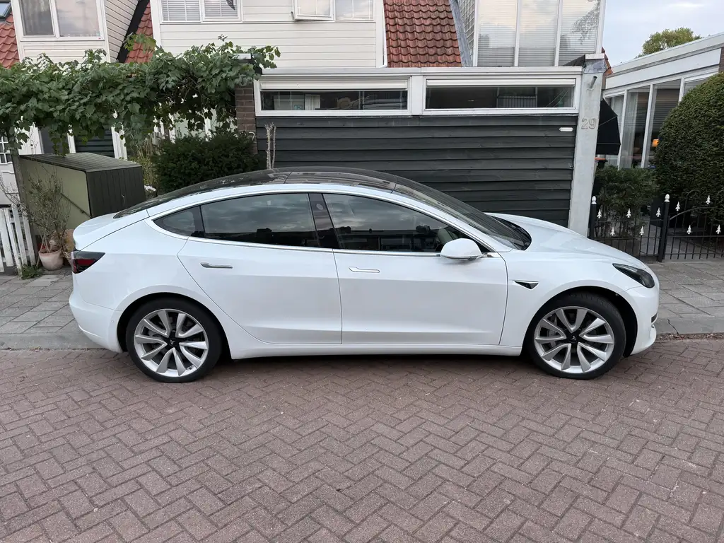 Tesla Model 3 Stnd.RWD Plus 60 kWh