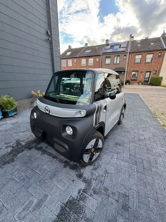 Opel Rocks-e Tekno