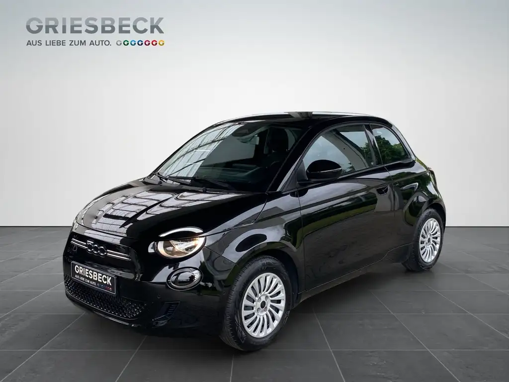 Fiat 500e 500 e Base Navi+SHZ+360+Kam.+KeyLess+KlimaA+AUT