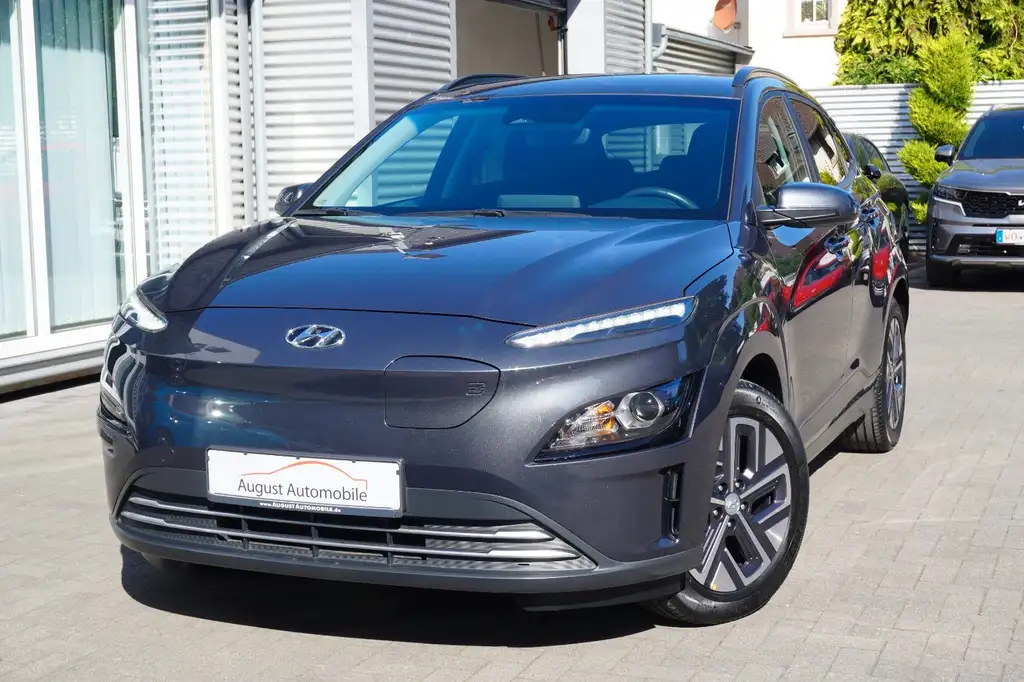 Hyundai KONA KONA 30 Plus W-pump 3Phasen Navi KRELL Lenk+SHZ