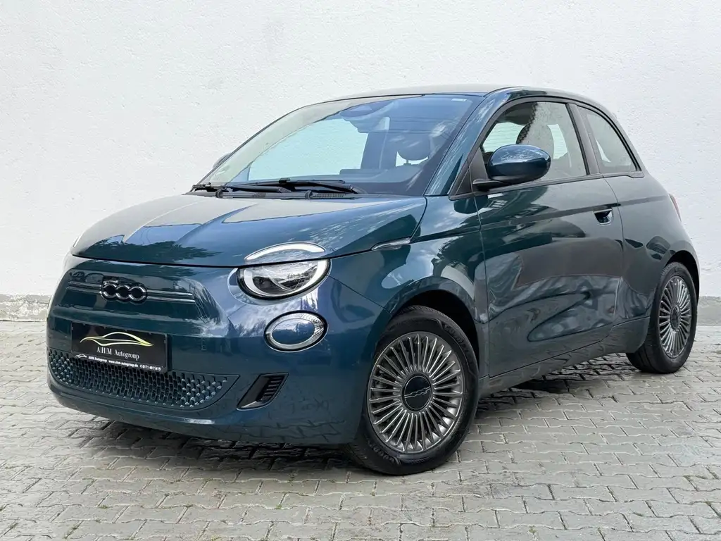 Fiat 500e Icon 1.Hand/42 kWh/Kamera/Navi/Keyless/DAB+