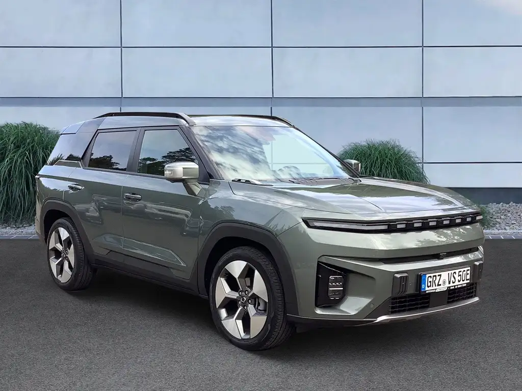SsangYong Torres EVX Titanium
