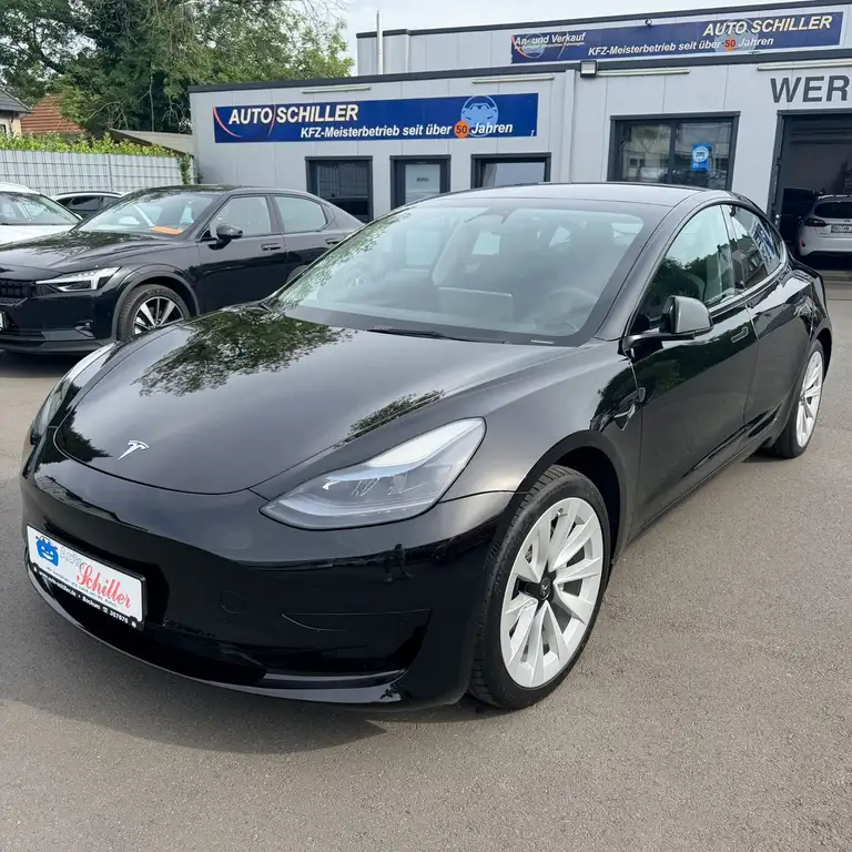 Tesla Model 3 Basis RWD # SOH = 95,8 %