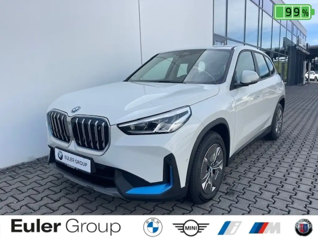 BMW iX1 xDrive 30 LMR SportSitz SHZ DrivAss+ Parkass