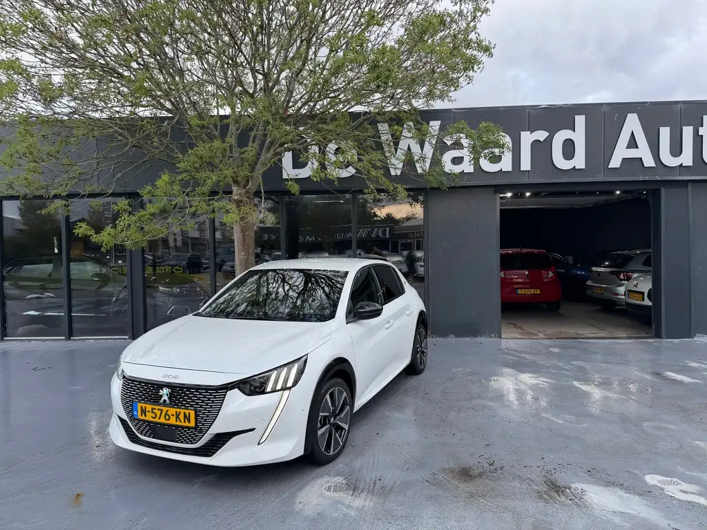 Peugeot e-208 EV GT 350 50 kWh/automaat/NAP/Cruise/Stoelverwarmi