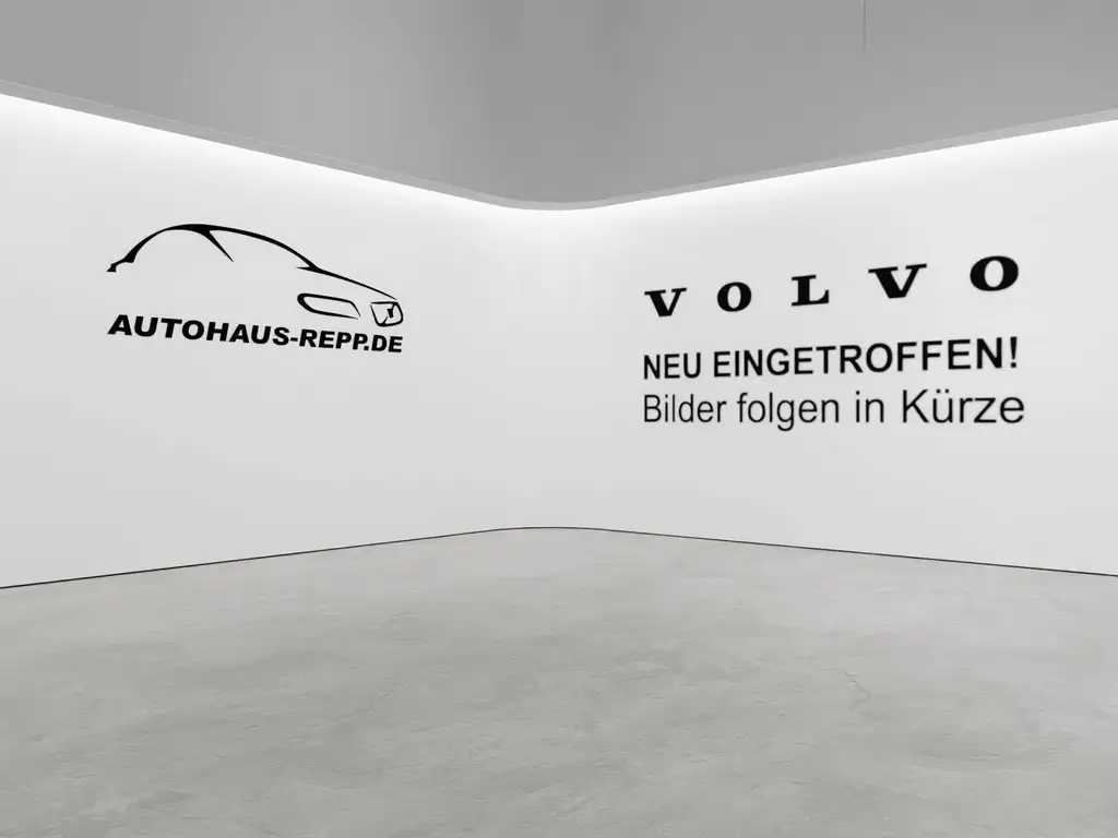 Volvo EX40 Black Edition PLUS  Single Motor Extended Range RWD
