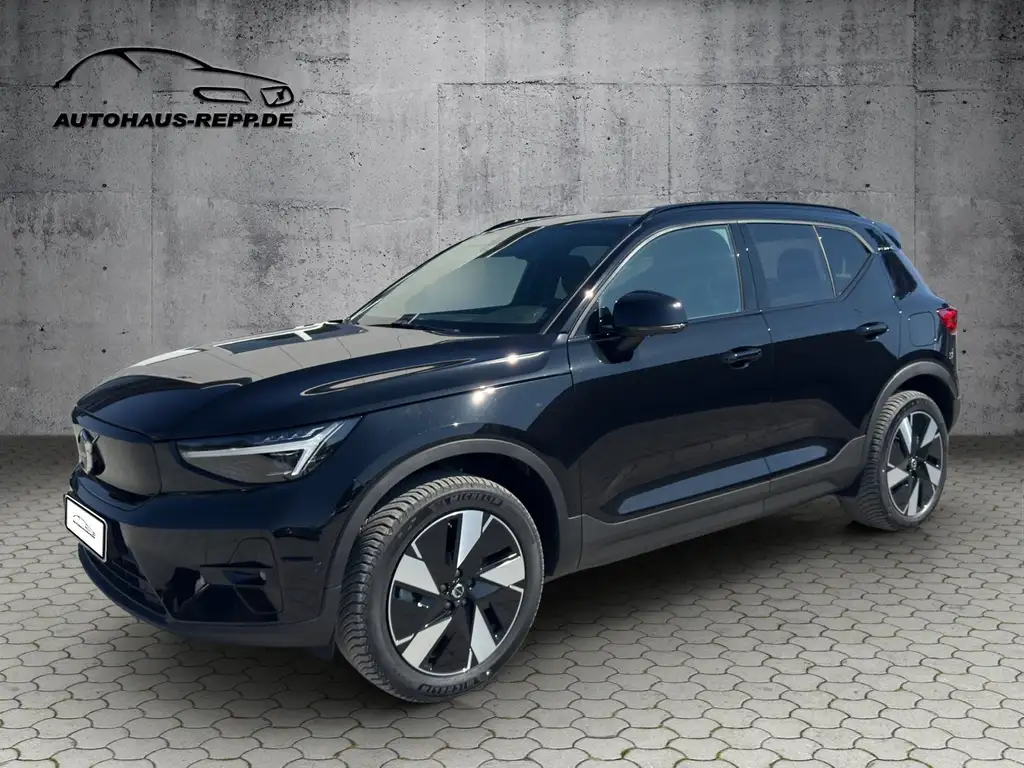 Volvo XC40 Ultimate Recharge Pure Electric AWD