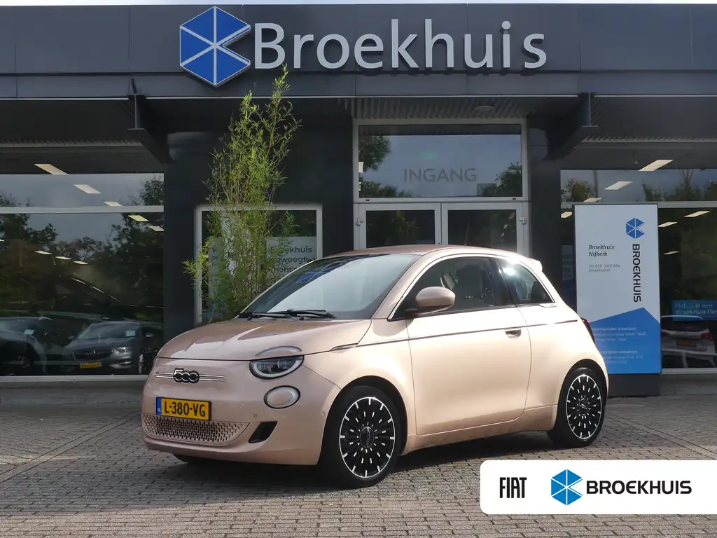 Fiat 500e 3+1 La Prima 42 kWh | SOH 93% | ADAPTIVE CRUISE |