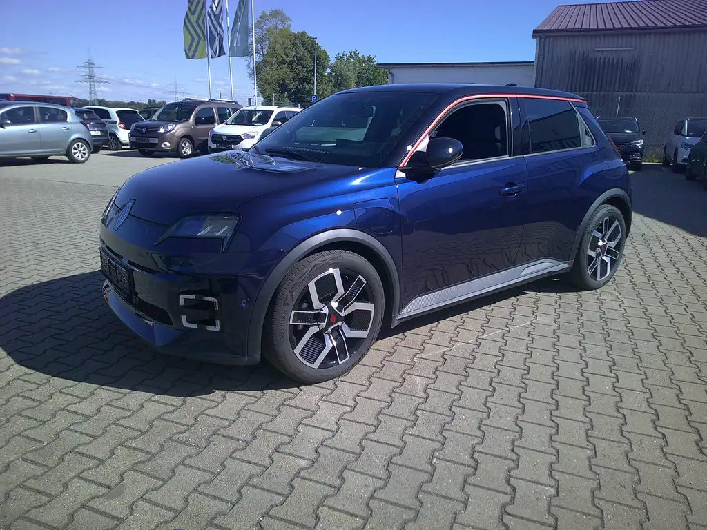 Renault R 5 R 5 E-Tech Techno 120 Urban  Range