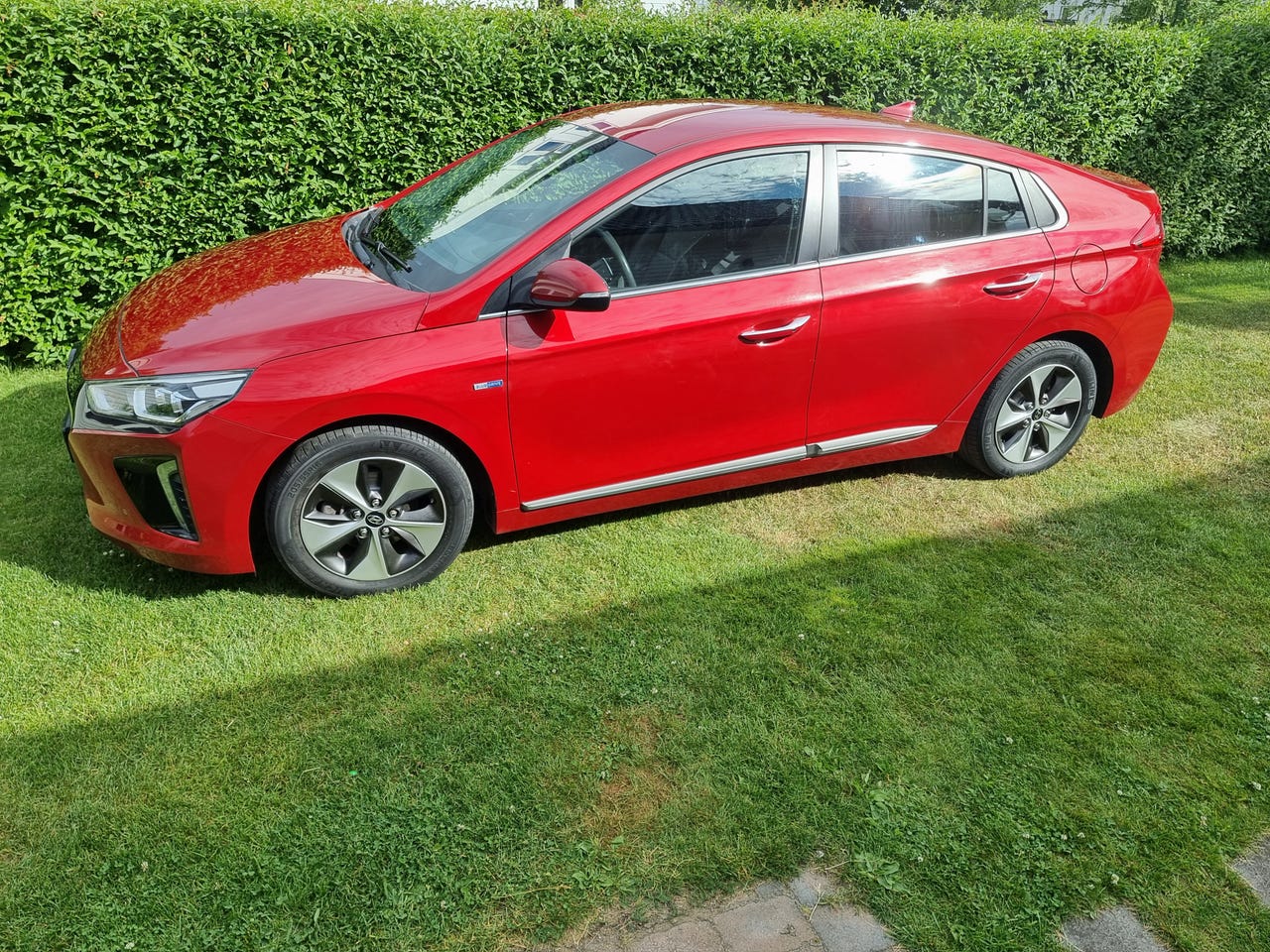 Hyundai IONIQ