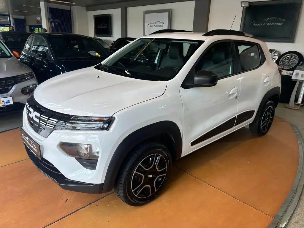 Dacia Spring Electric Essential 1. Hand / Klima