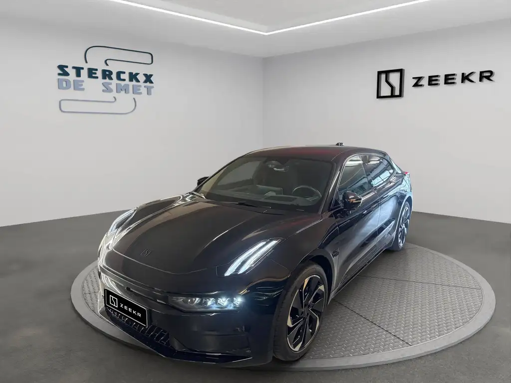 Zeekr 001 001 100 kWh RWD Long Range