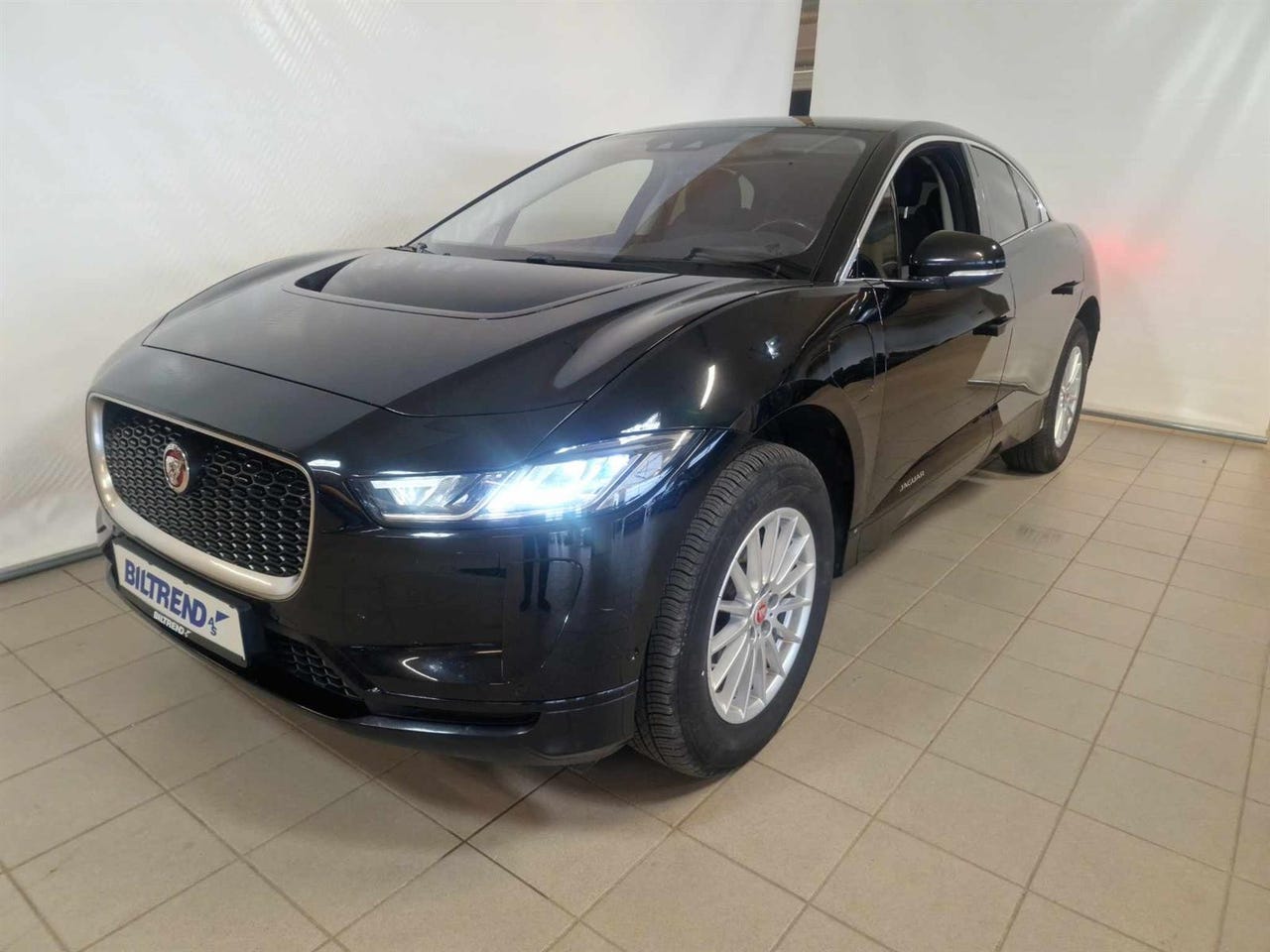 Jaguar I-PACE