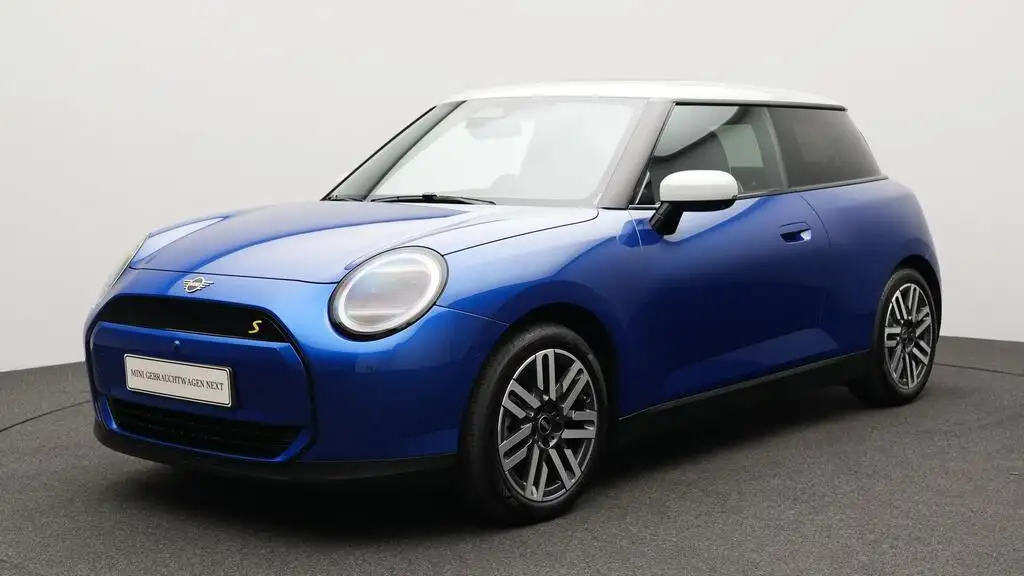 MINI Cooper SE Classic Trim