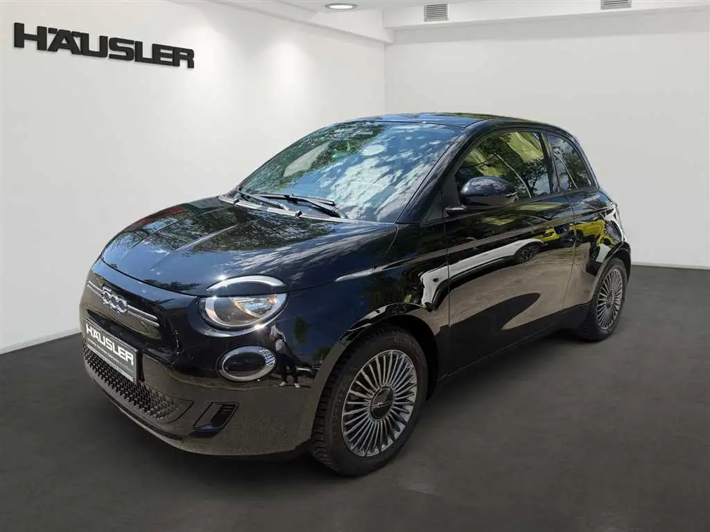 Fiat 500e 3+1 ICON Kamera,Klimaautom.,Keyless-Go