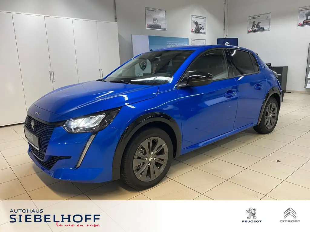 Peugeot e-208 e-208 Allure Pack Elektromotor 136