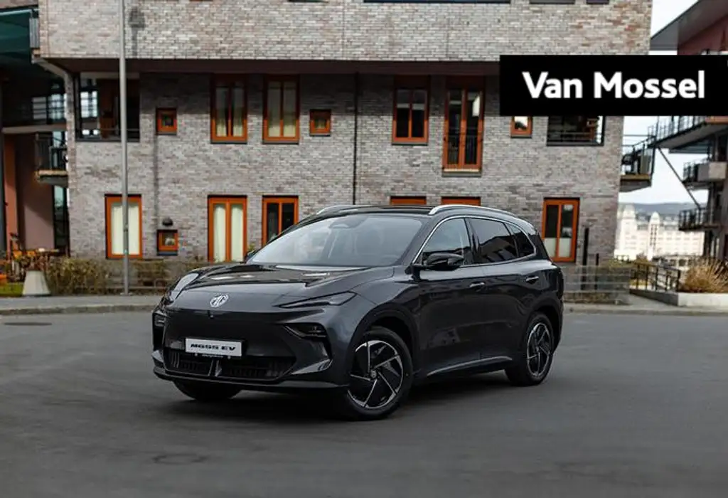 MG MGS5 EV Luxury 64 kWh 18"LM velgen | Apple Carplay | 360 g